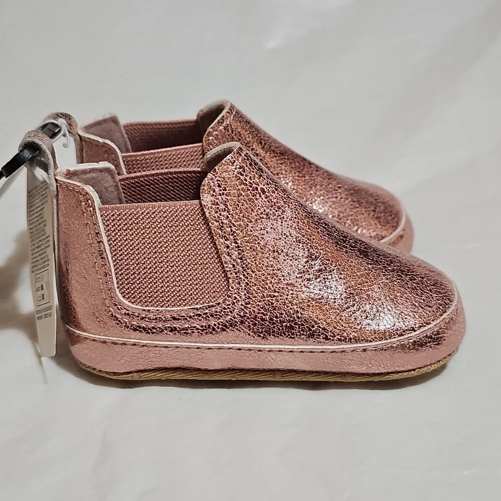 Old Navy Metallic Faux-Leather Chelsea Boots for Baby Size 6-12 Months New